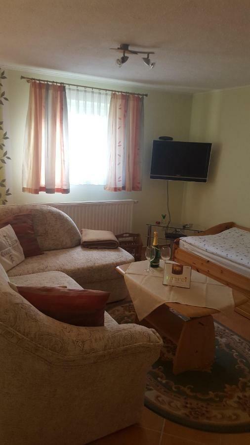 Ferienwohnung "Am Fechtertor- Eingang Zum Schlosspark" Putbus Eksteriør billede
